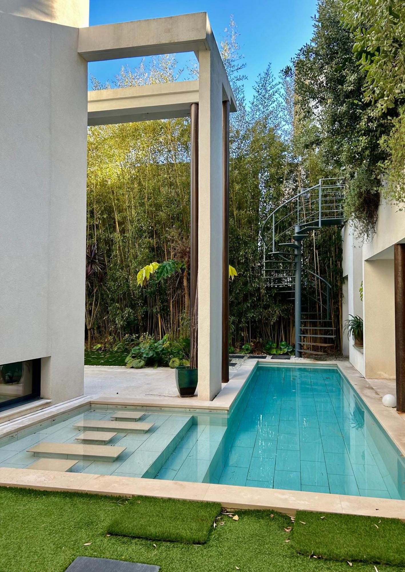 Rumah Bali Cannes Exterior foto